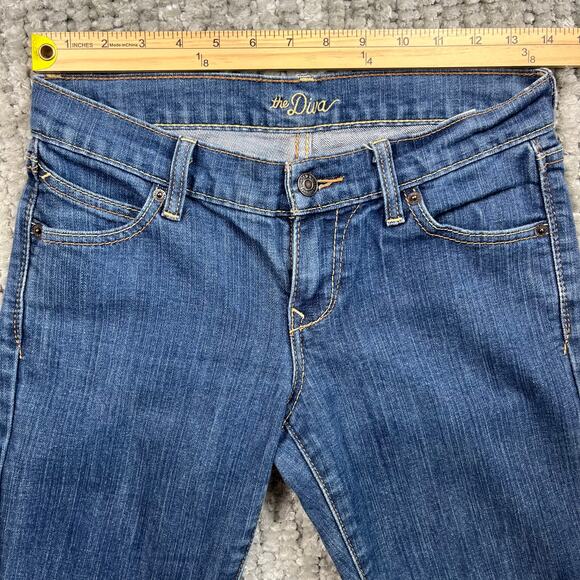 Y2K Old Navy The Diva Womens Size 2 Short Low Rise Medium Wash Straight Jeans - Picture 7 of 10